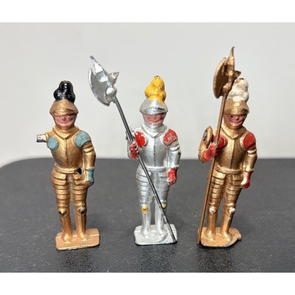 Lot Of 3 Vtg Knights Lead Soldiers Medieval Armor England Figures READ
